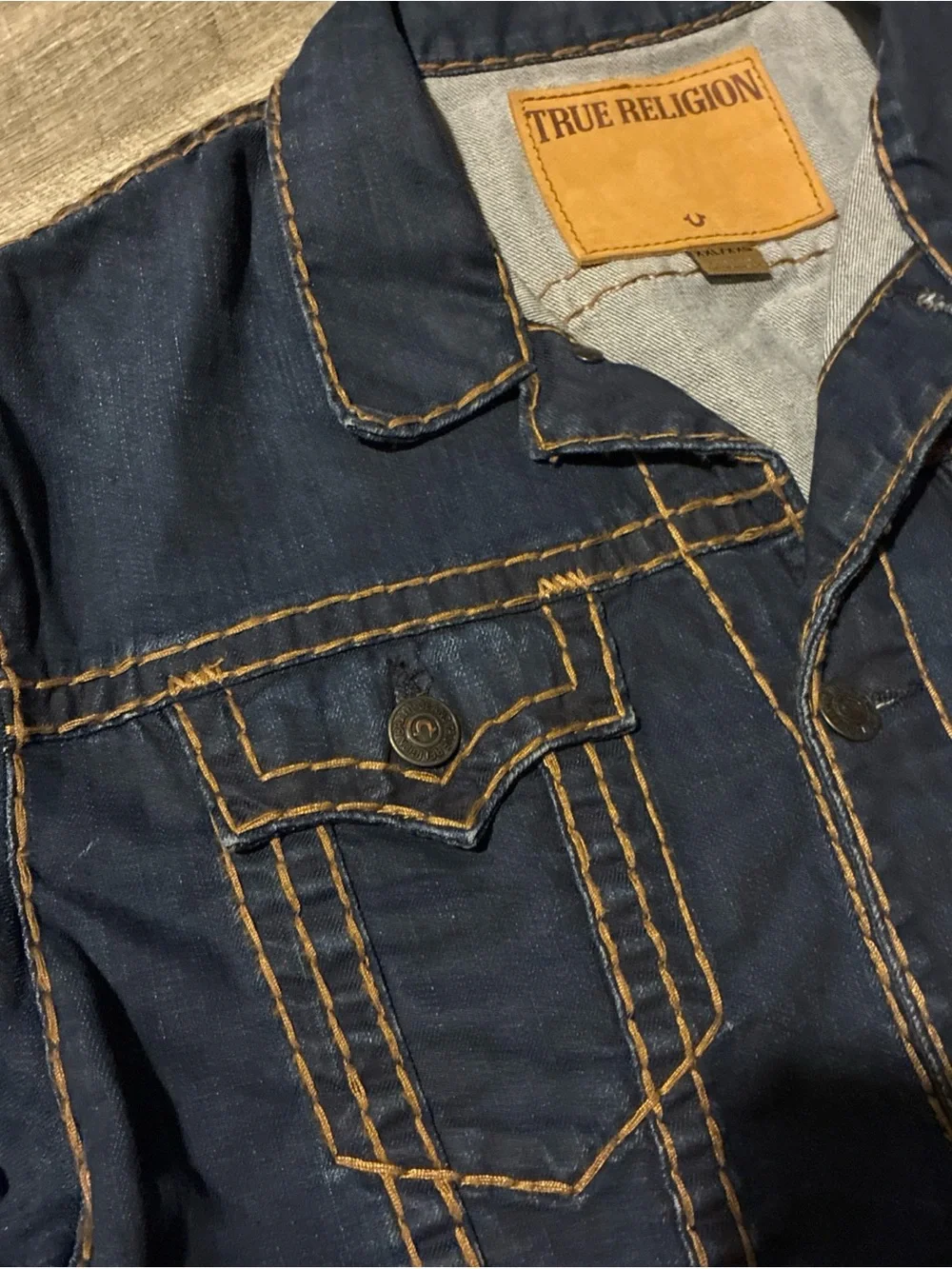 True Religion Men’s Denim Trucker Jacket XXL Big T Thick Stitch Blue Button Up